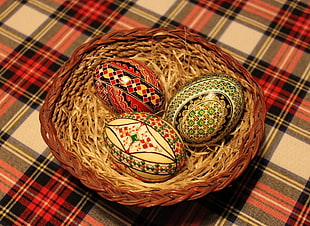 red, white, and green eater eggs