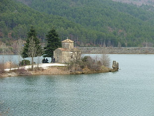 isle and body of water, Greece, lake, trees, church HD wallpaper
