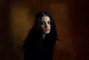 woman wearing black top HD wallpaper