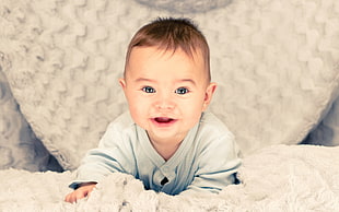 baby's gray shirt, blue, eyes, blue eyes
