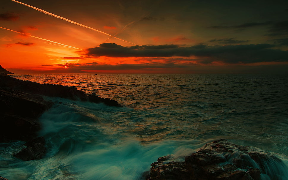 landscape shot of body-of-water during sunset HD wallpaper