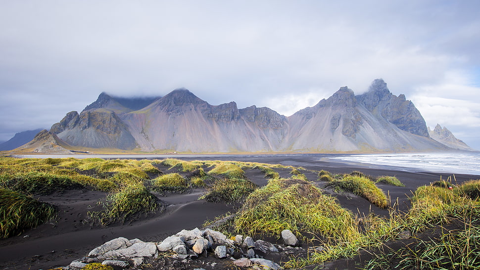 green and gray mountain and land fields HD wallpaper
