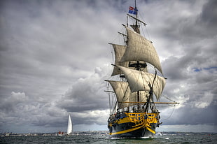 white and black galleon ship, sailing ship, Saint Malo HD wallpaper