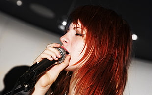 Hayley Williams of Paramour HD wallpaper