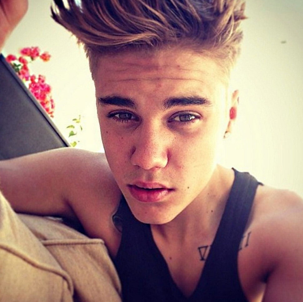 Justin Bieber HD wallpaper