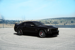 black Ford Mustang
