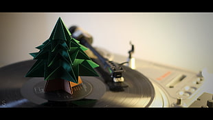 brown and green tree paper origami, vinyl, music, technology HD wallpaper