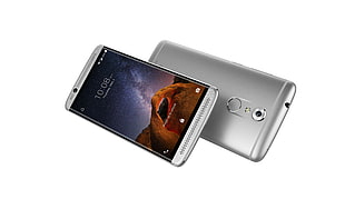 silver Android smartphone