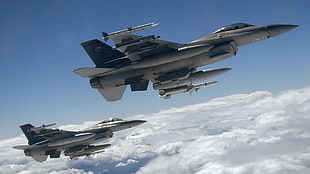 two gray] fighter planes, aircraft, military aircraft, General Dynamics F-16 Fighting Falcon HD wallpaper