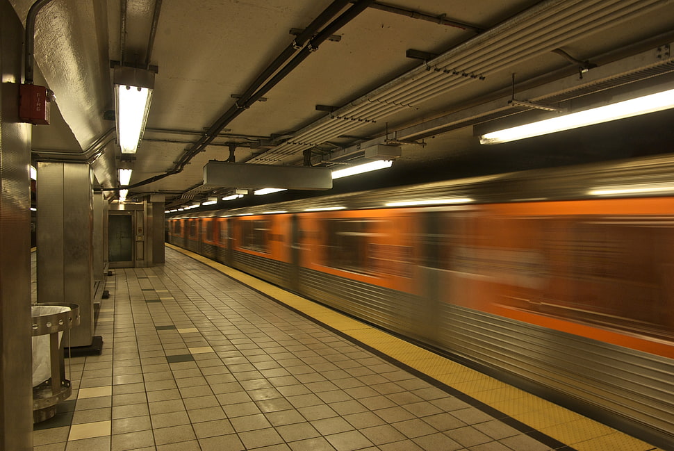 time lapse photo of train HD wallpaper