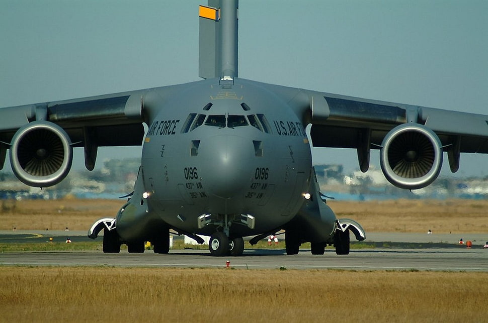 gray U.S. Military plane, airplane, US Air Force, army, C-17 Globmaster HD wallpaper