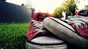 pair of red-and-white Topper low-top sneakers, shoes HD wallpaper