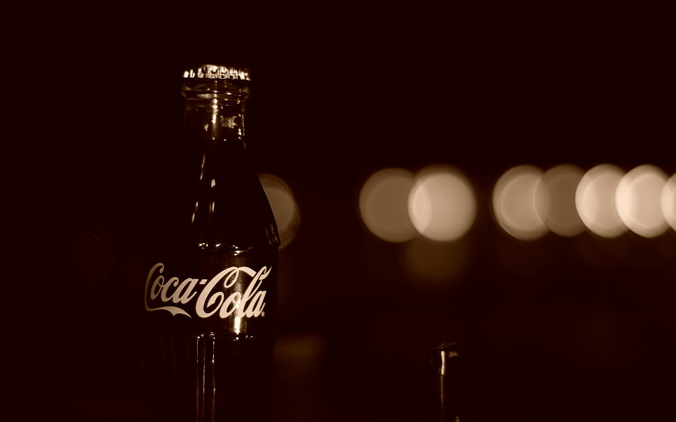 Coca'Cola glass bottle illustration HD wallpaper