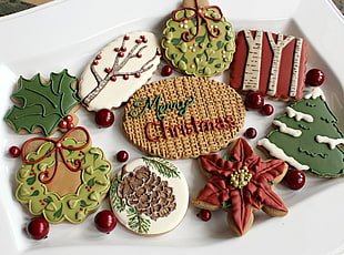 Christmas themed assorted design cookies HD wallpaper