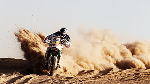 men's white and black motorcycle jacket, racing, sand, dirt, vehicle HD wallpaper