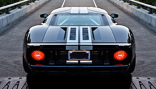 black sports car HD wallpaper