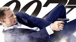 blue and white fabric sofa, 007, James Bond, Skyfall, Daniel Craig HD wallpaper