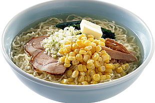 noodle dish in ceramic bowl