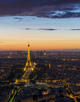 aerial photo of Eiffel tower during nighttime HD wallpaper