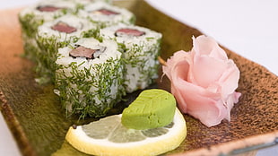 closeup photography sushi