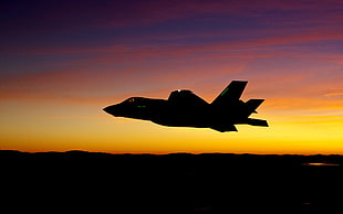 silhouette of aircraft, Lockheed Martin F-35 Lightning II, military aircraft, aircraft, sunset HD wallpaper