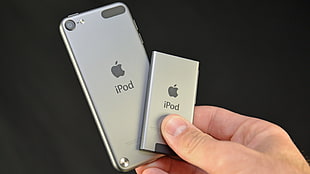 silver iPod Touch and silver iPod nano 7th gen
