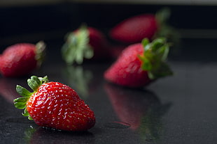 ripe strawberries, Strawberries, Berries, Ripe