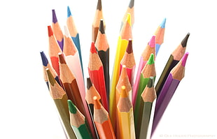 colored pencil lot HD wallpaper