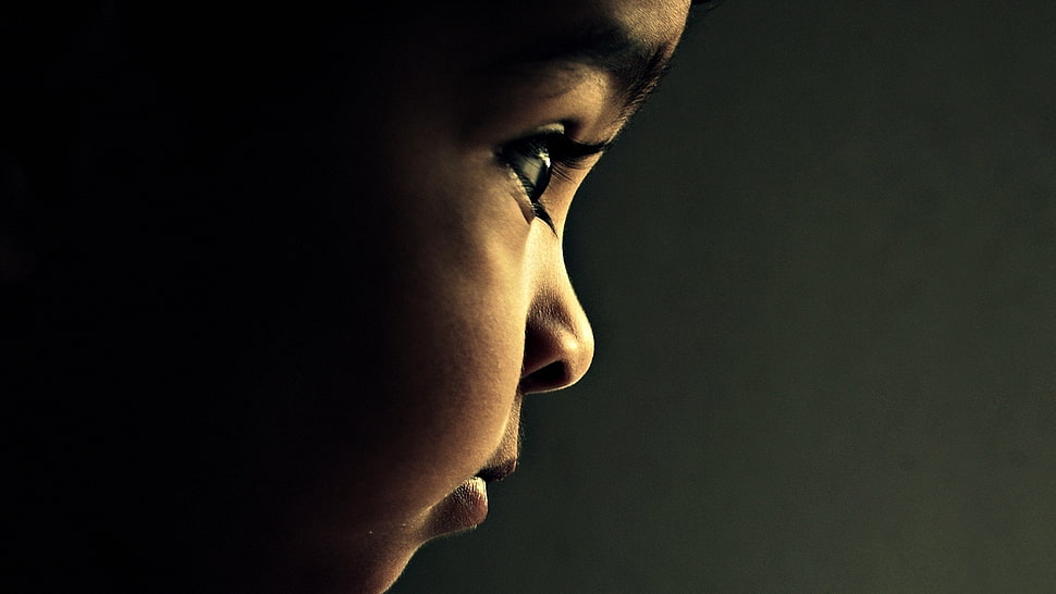 photography of boy face HD wallpaper