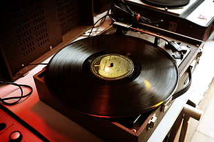 black and brown turntable HD wallpaper