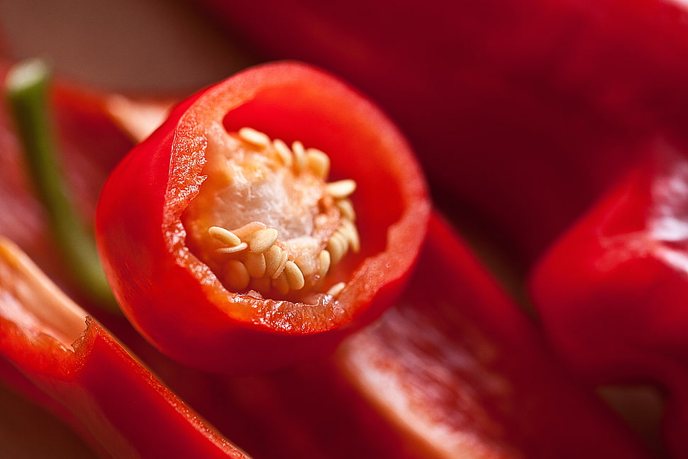 red bell pepper HD wallpaper
