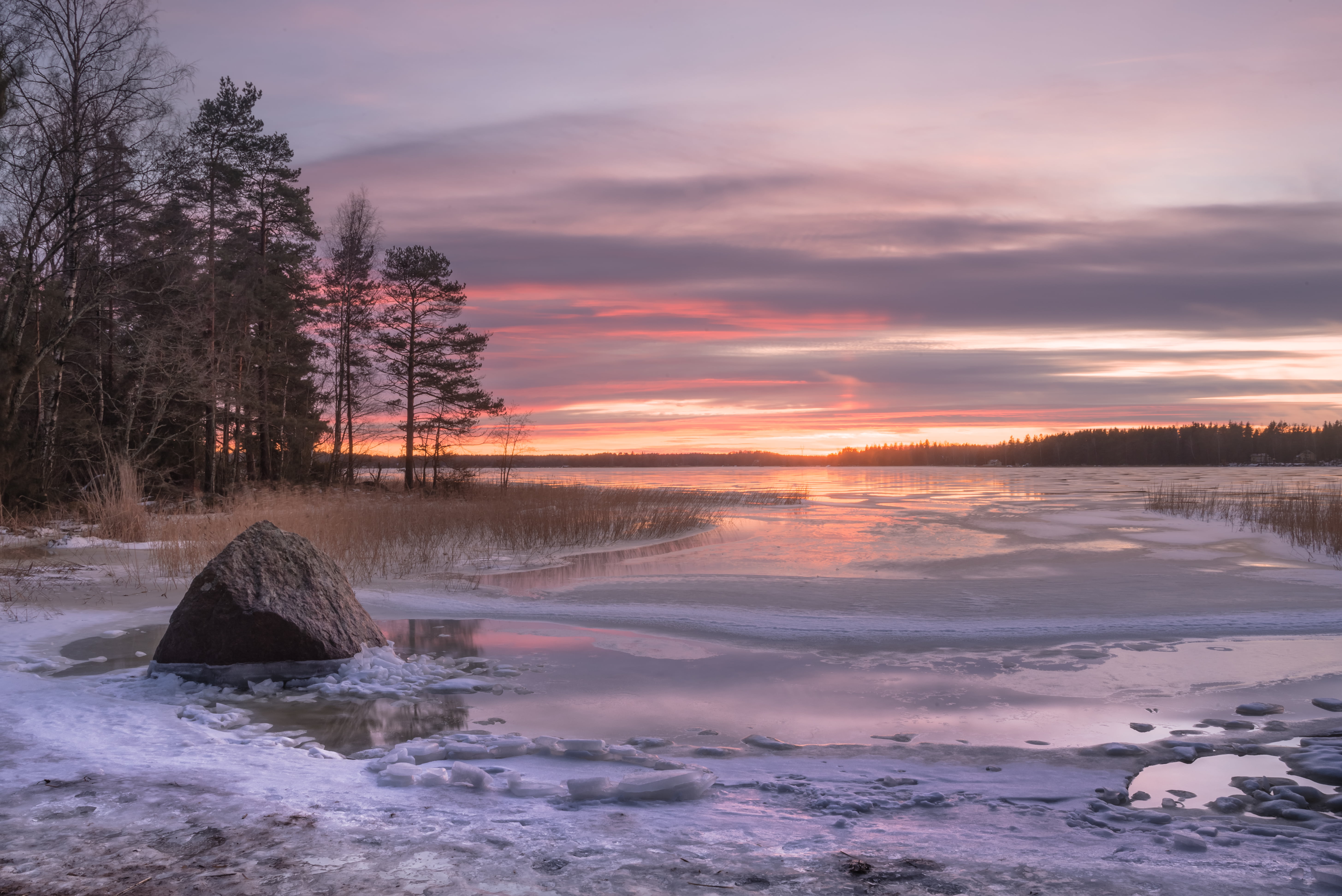 Выборг ладожское озеро. Национальный парк Ладожские шхеры зимой. Карелия финский залив. Карелия Вуокса Ладога. Осень финский залив Зеленогорск берег.