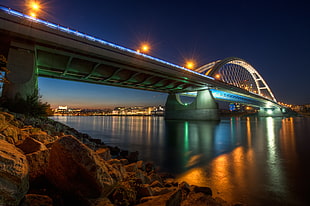 photo of bridge during nighttime, apollo bridge