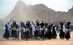 black-and-blue robe outfits, Touaregs, Sahara, Algeria HD wallpaper