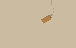 beige product tag