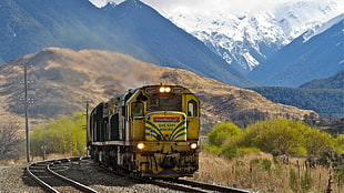 yellow and white train, train, freight train, New Zealand, railway