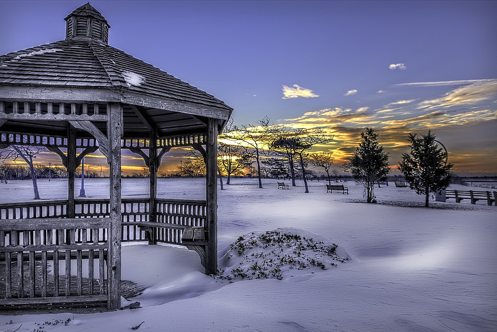 gray wooden gazebo covered with snow HD wallpaper
