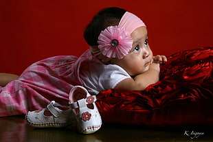 Girl,  Shoes,  Bandage,  Bow cushion HD wallpaper