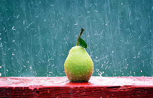 Pear,  Fruit,  Rain,  Drops HD wallpaper