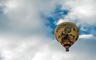 Hendrick's hot air balloon on flight