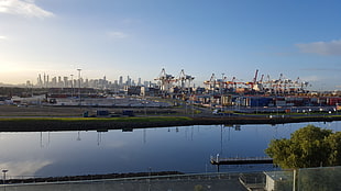 river photo during daytime, Melbourne, Australia, Victoria, container ship HD wallpaper