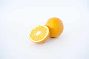 photo of sliced lemon fruit