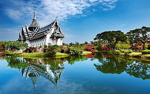 white and grey temple facade, Thailand, temple, architecture, Thai