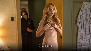 Chloe Moretz Carrie movie clip HD wallpaper