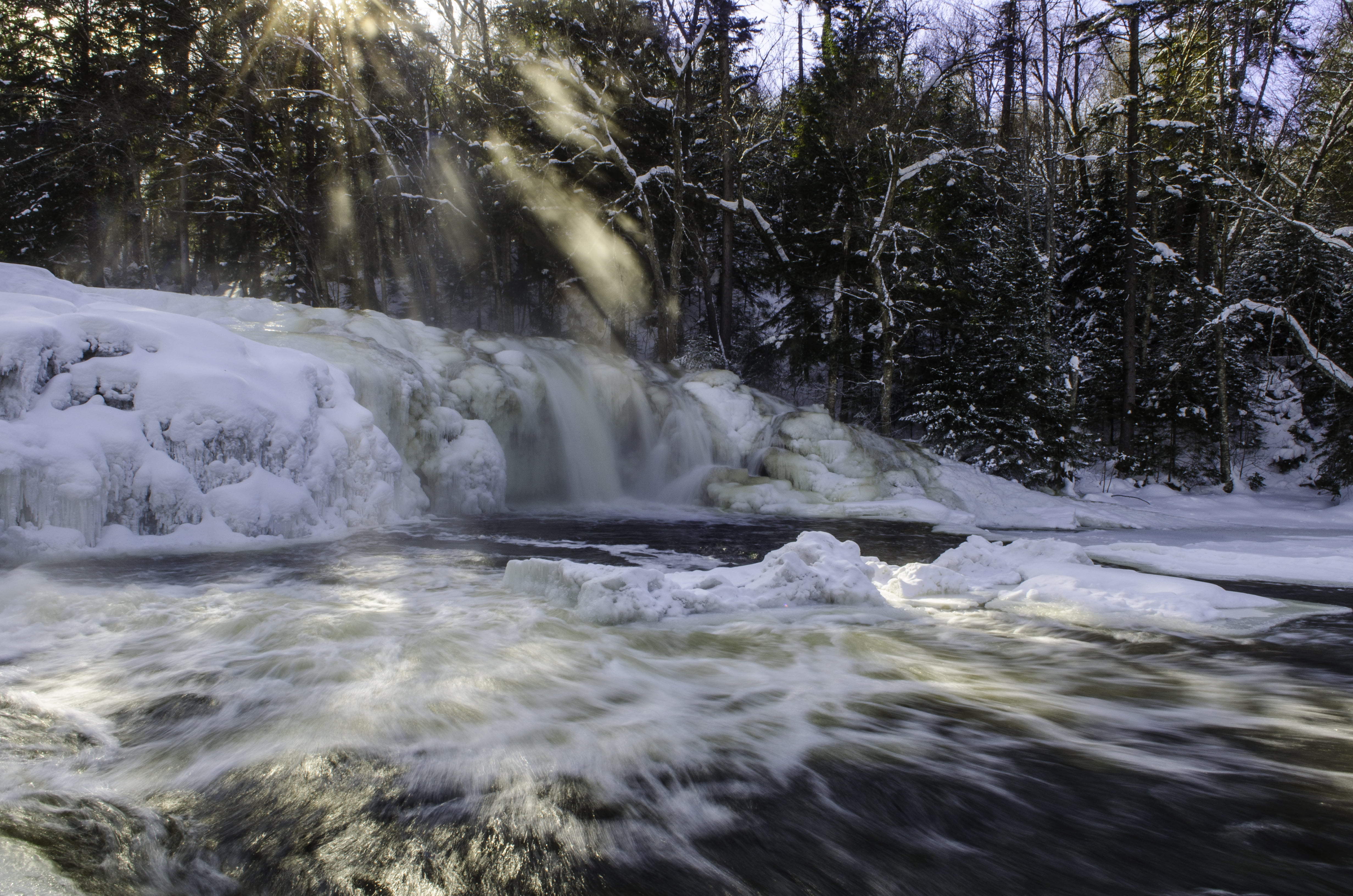 timelapse photography of river during winter