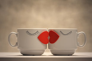 white and red ceramic couple mug HD wallpaper