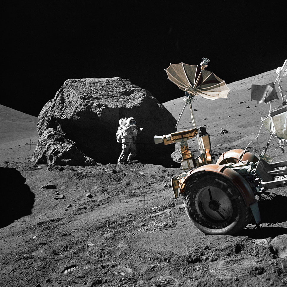 white and black standard motorcycle, Apollo, astronaut HD wallpaper