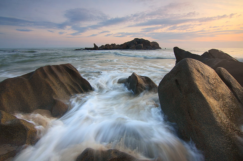 Flowing River and Sea Stream HD wallpaper