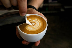 cappuccino and white ceramic cup HD wallpaper