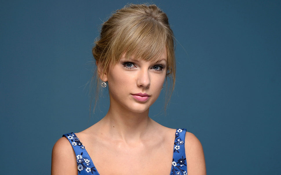 Taylor Swift HD wallpaper